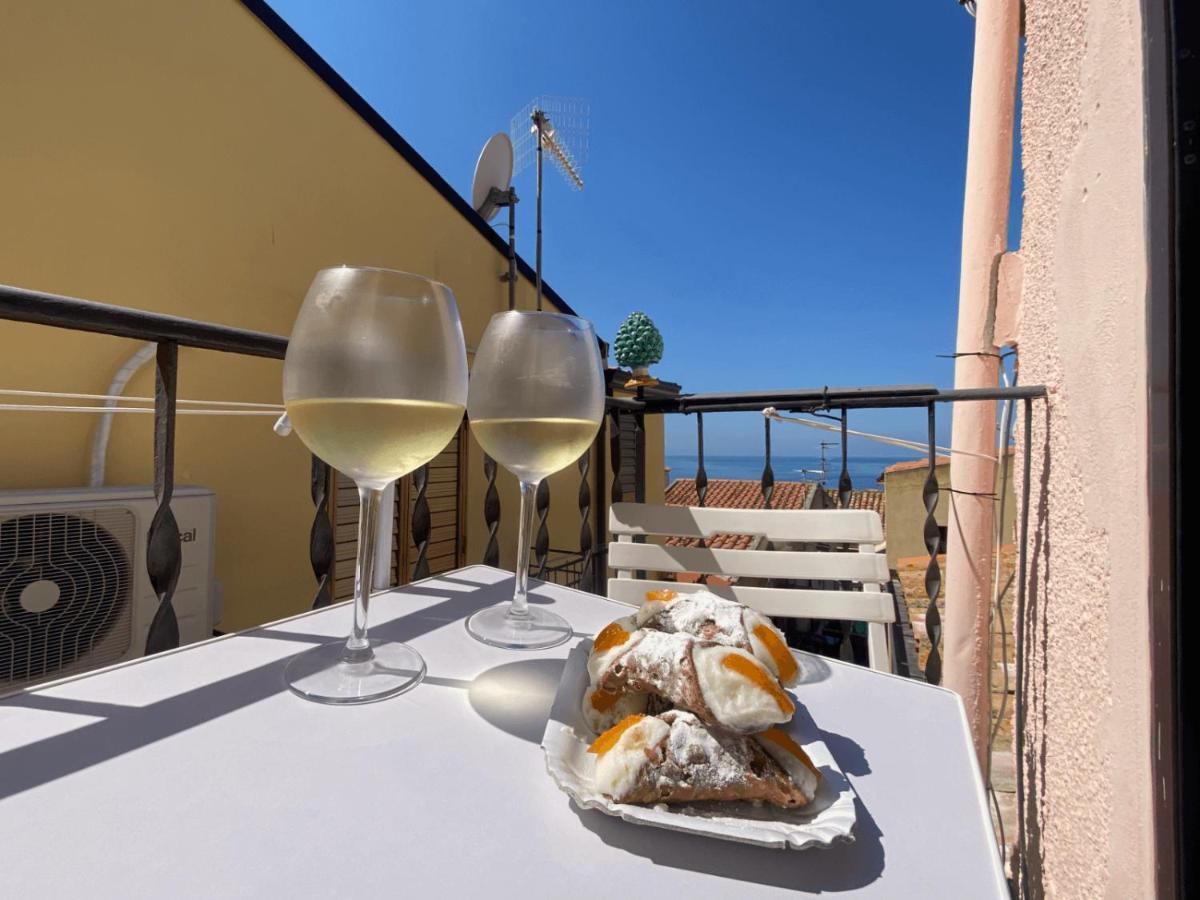 Rocksea Apartments Attic Floor Cefalù Eksteriør bilde